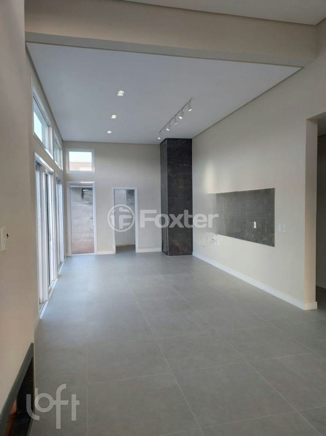 Casa de Condomínio à venda com 3 quartos, 160m² - Foto 1