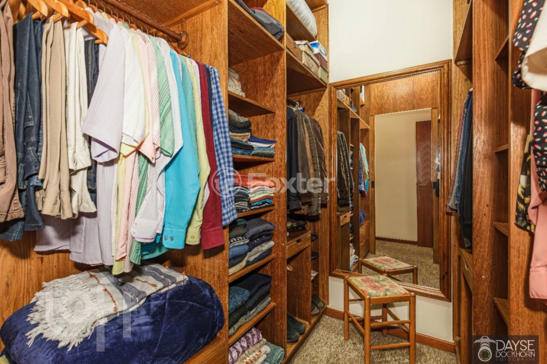 Casa à venda com 3 quartos, 225m² - Foto 10