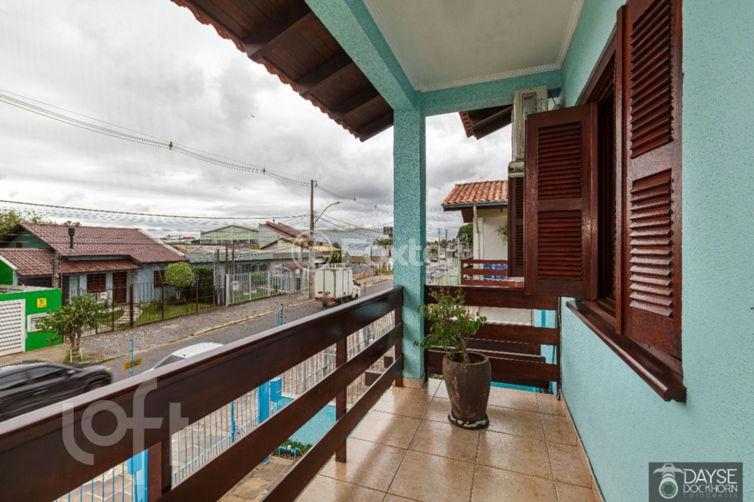 Casa à venda com 3 quartos, 225m² - Foto 6