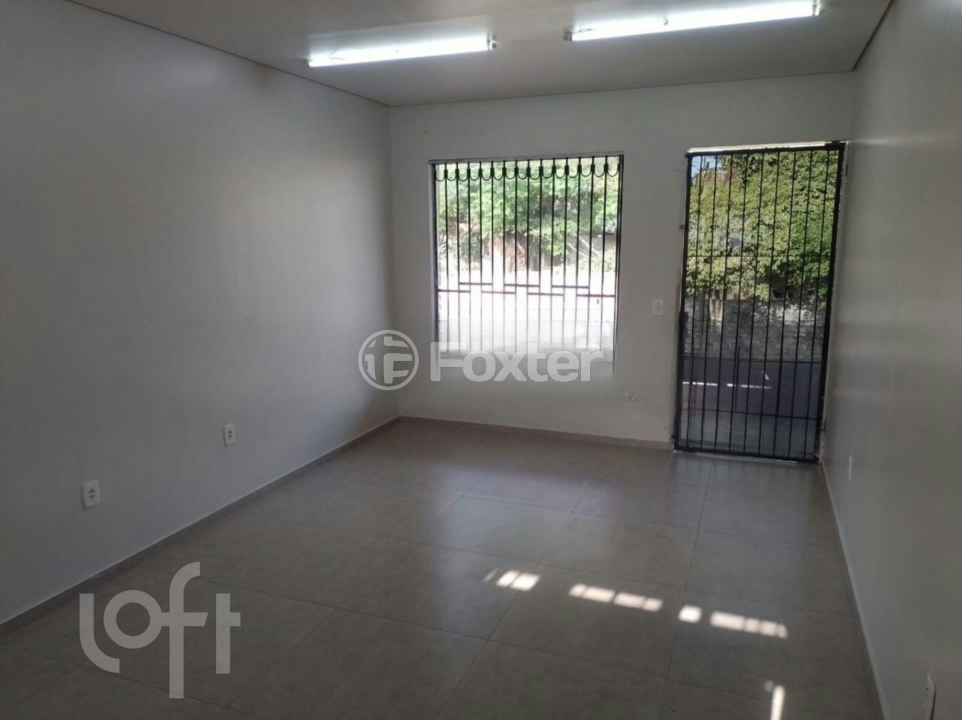 Casa à venda com 3 quartos, 178m² - Foto 1