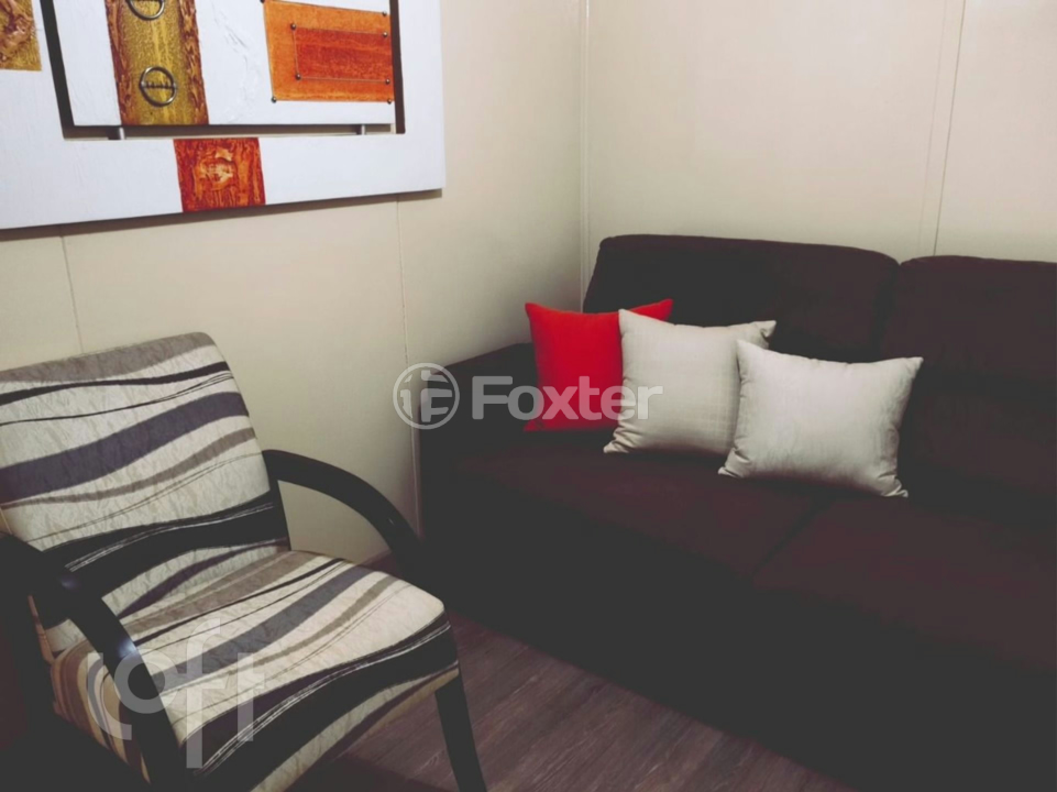 Casa à venda com 2 quartos, 180m² - Foto 7