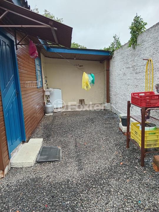 Casa à venda com 2 quartos, 180m² - Foto 9