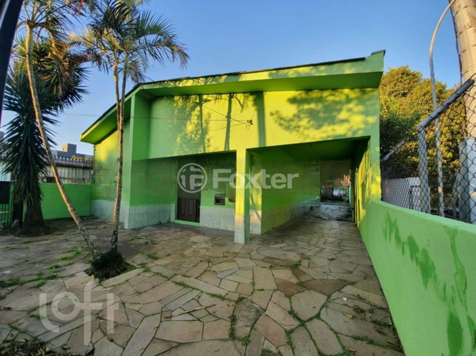 Casa à venda com 3 quartos, 80m² - Foto 2
