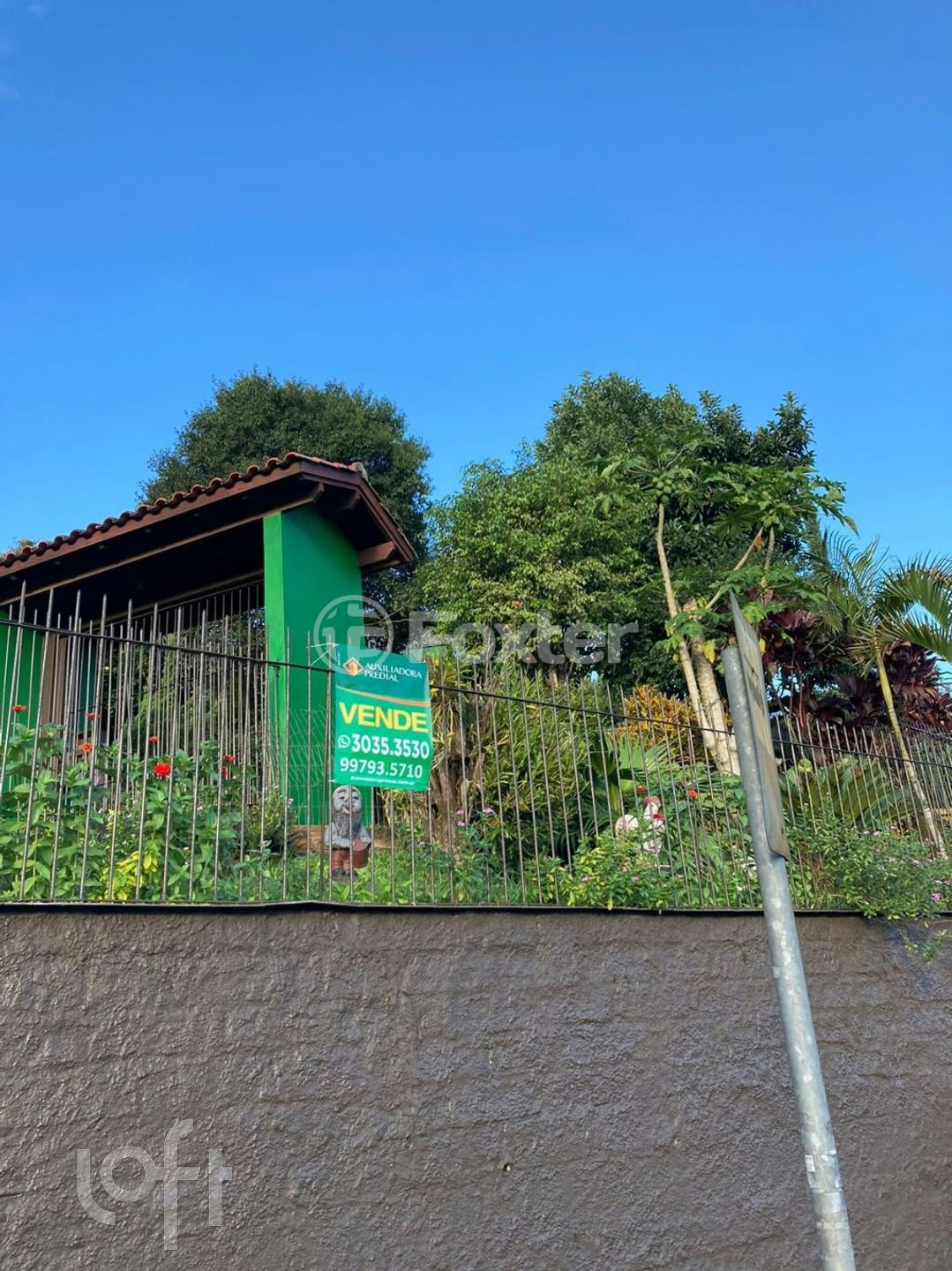 Casa à venda com 6 quartos, 120m² - Foto 1