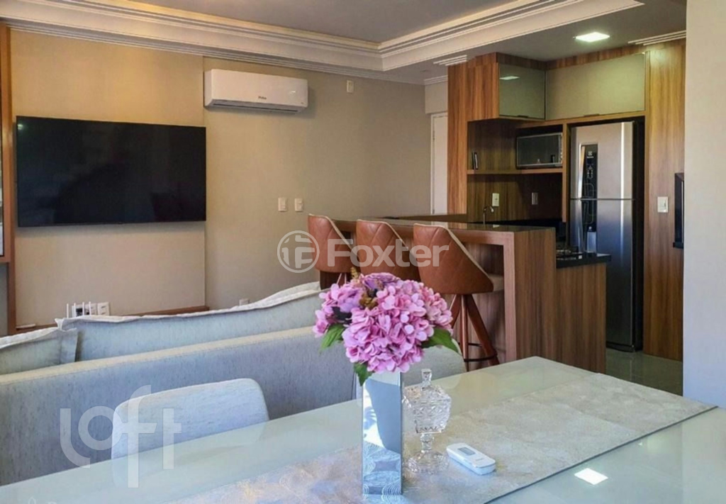 Apartamento à venda com 2 quartos, 77m² - Foto 9