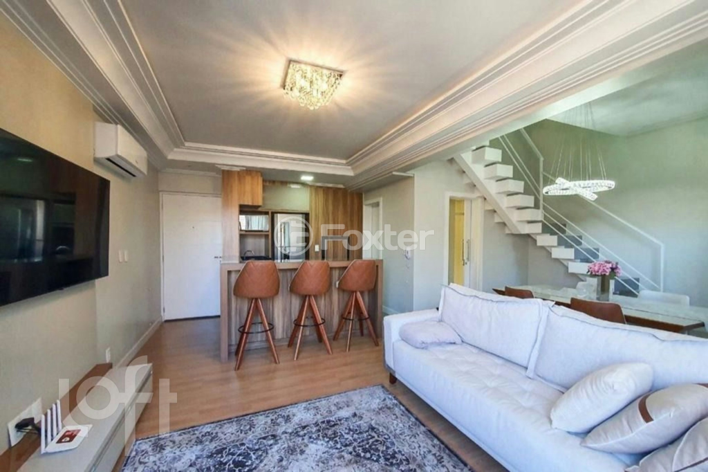 Apartamento à venda com 2 quartos, 77m² - Foto 2