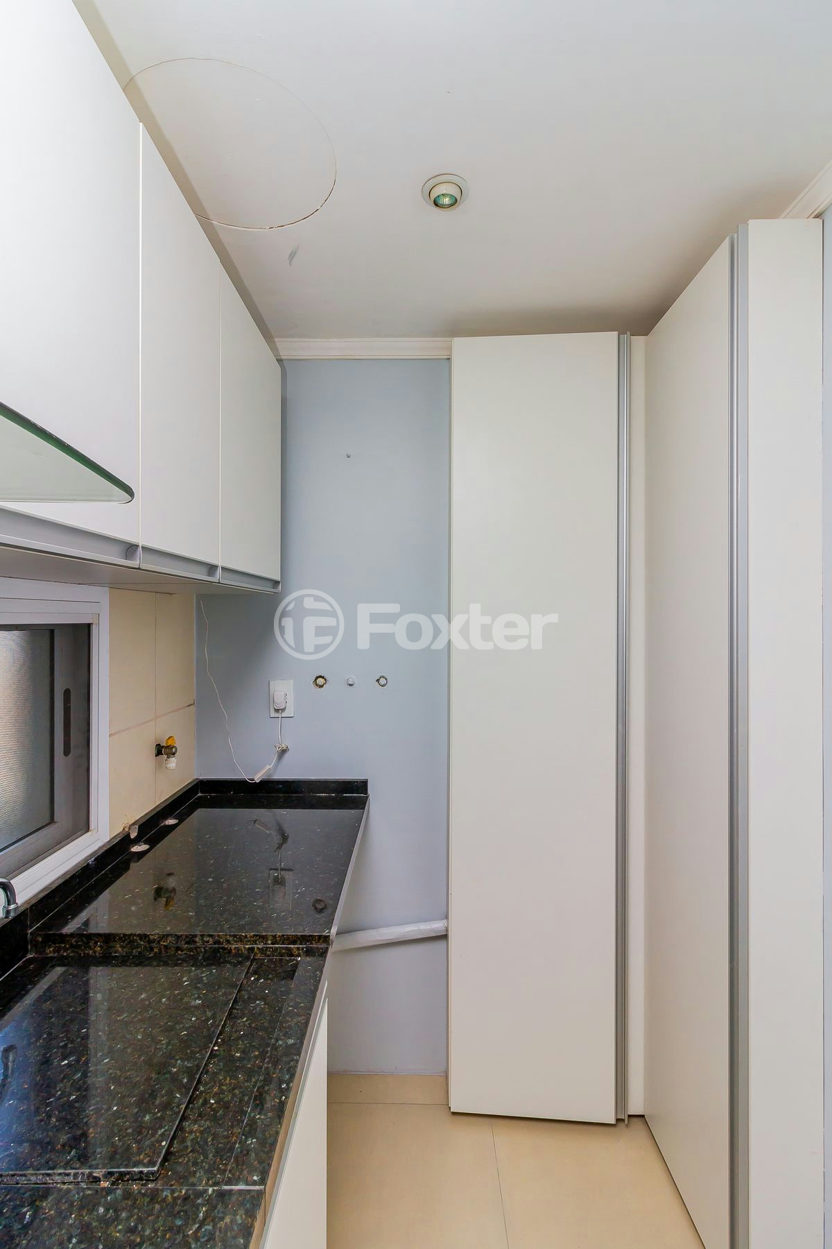 Apartamento à venda com 2 quartos, 61m² - Foto 29