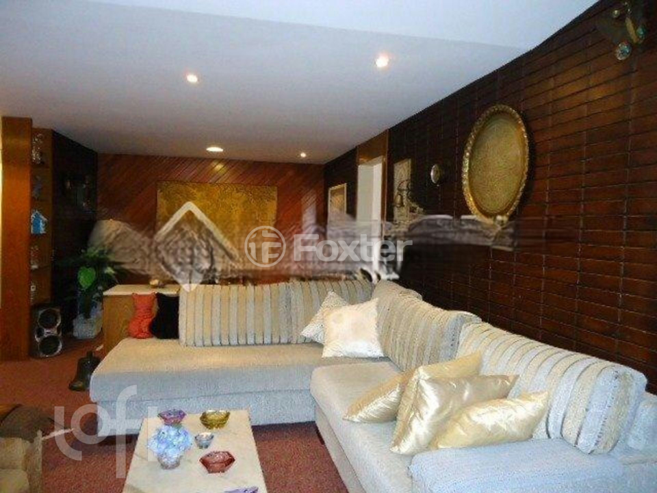 Apartamento à venda com 3 quartos, 124m² - Foto 1
