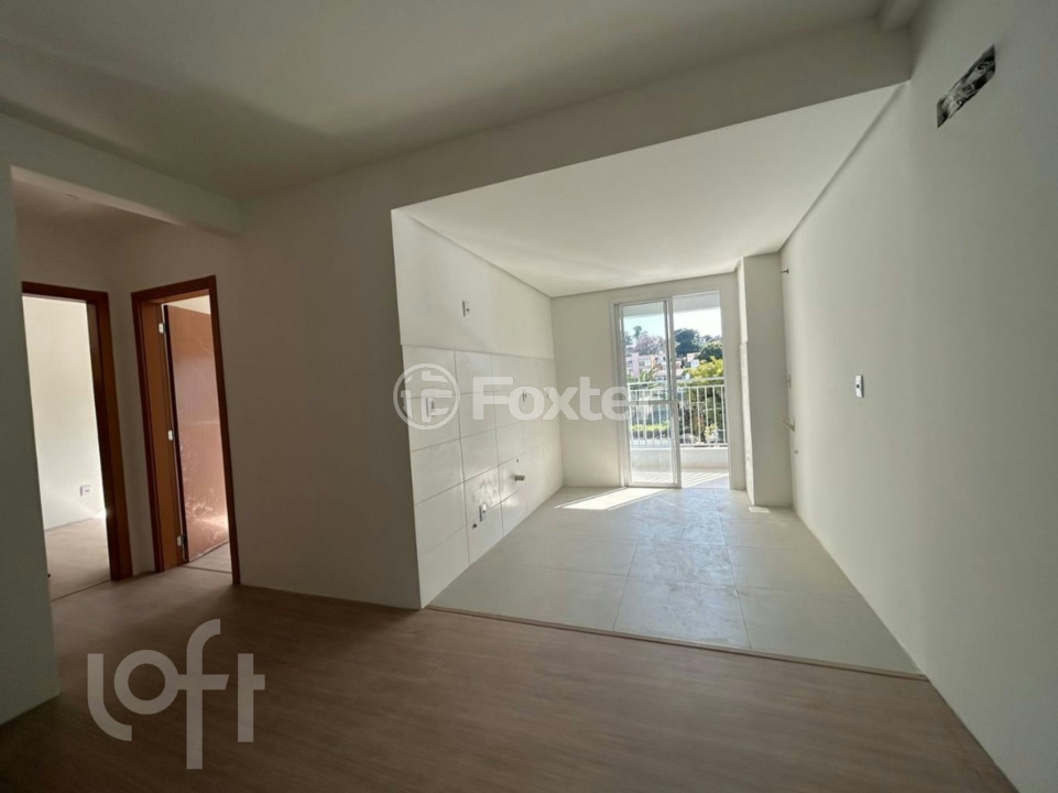 Apartamento à venda com 2 quartos, 57m² - Foto 1