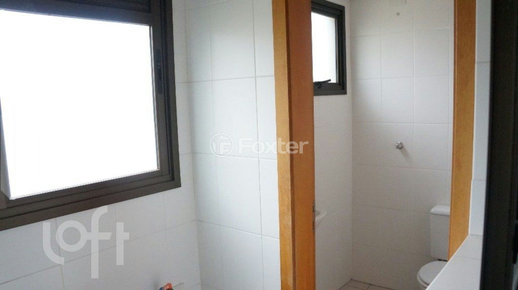 Apartamento à venda com 2 quartos, 70m² - Foto 13