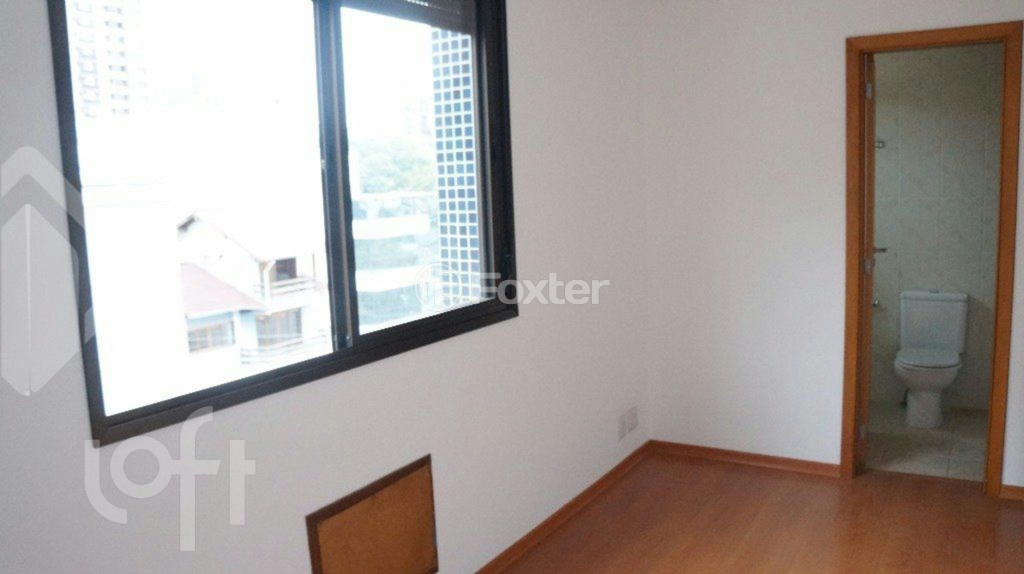 Apartamento à venda com 2 quartos, 70m² - Foto 8