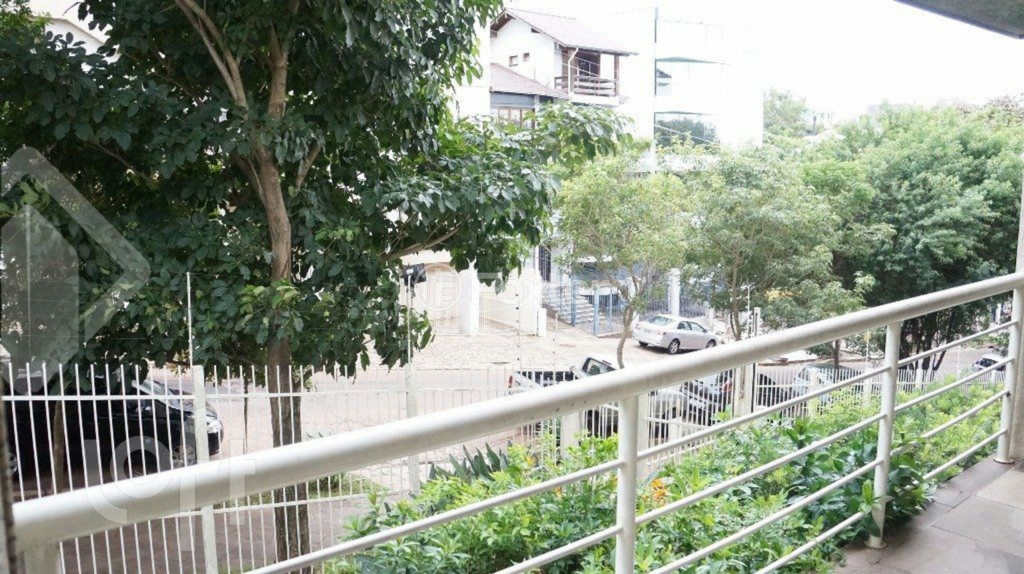 Apartamento à venda com 2 quartos, 70m² - Foto 21