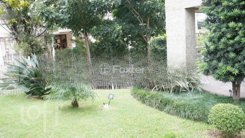 Apartamento à venda com 2 quartos, 70m² - Foto 22