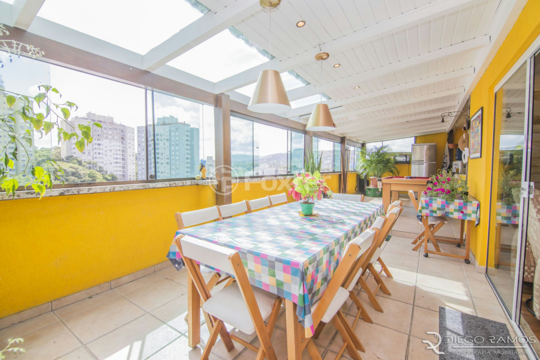 Cobertura à venda com 2 quartos, 250m² - Foto 8