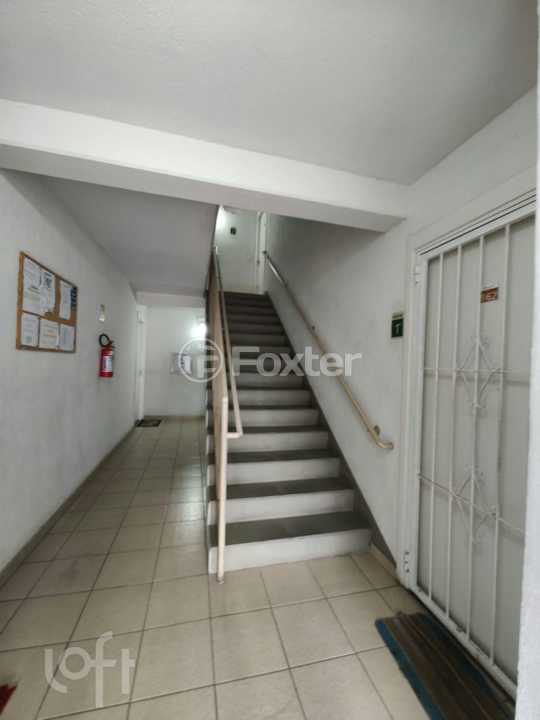 Apartamento à venda com 2 quartos, 43m² - Foto 9