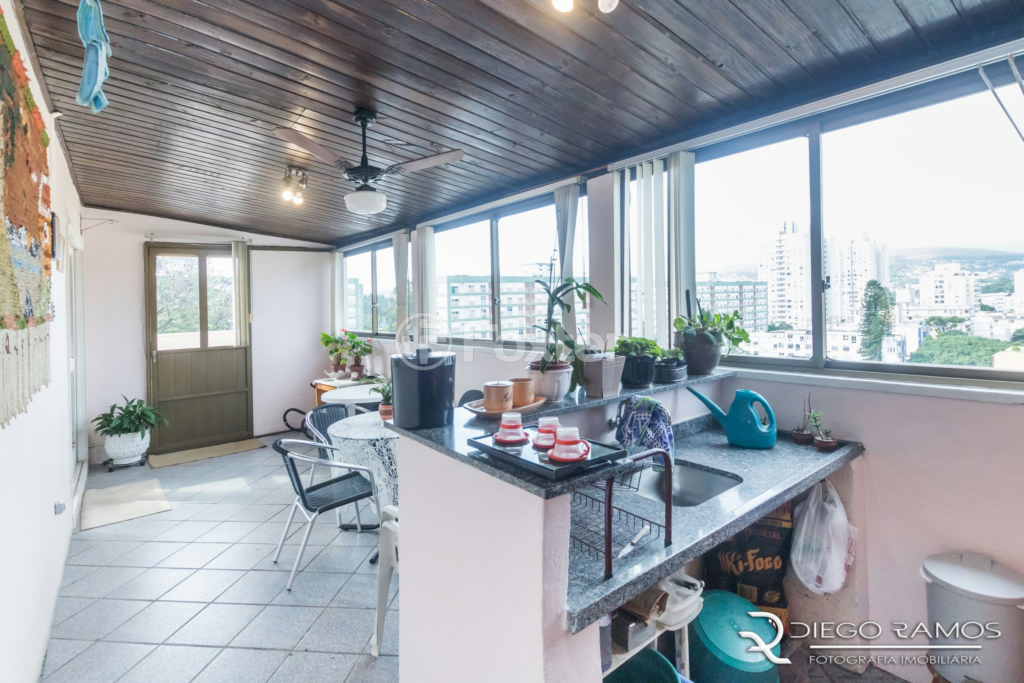 Cobertura à venda com 2 quartos, 140m² - Foto 15