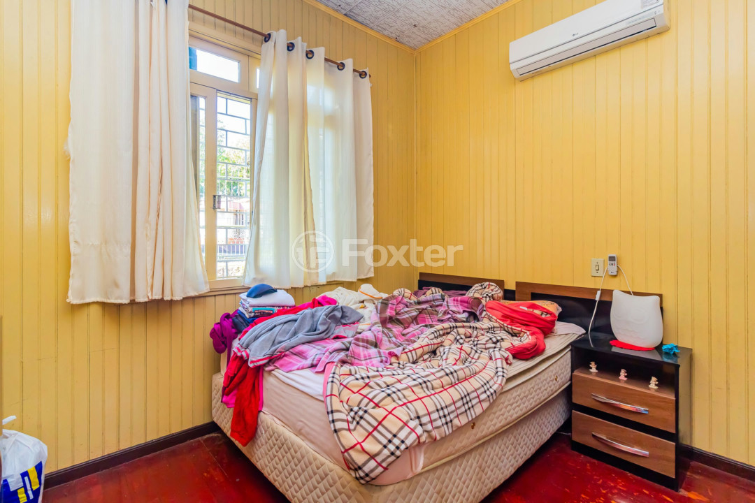 Casa à venda com 4 quartos, 149m² - Foto 18