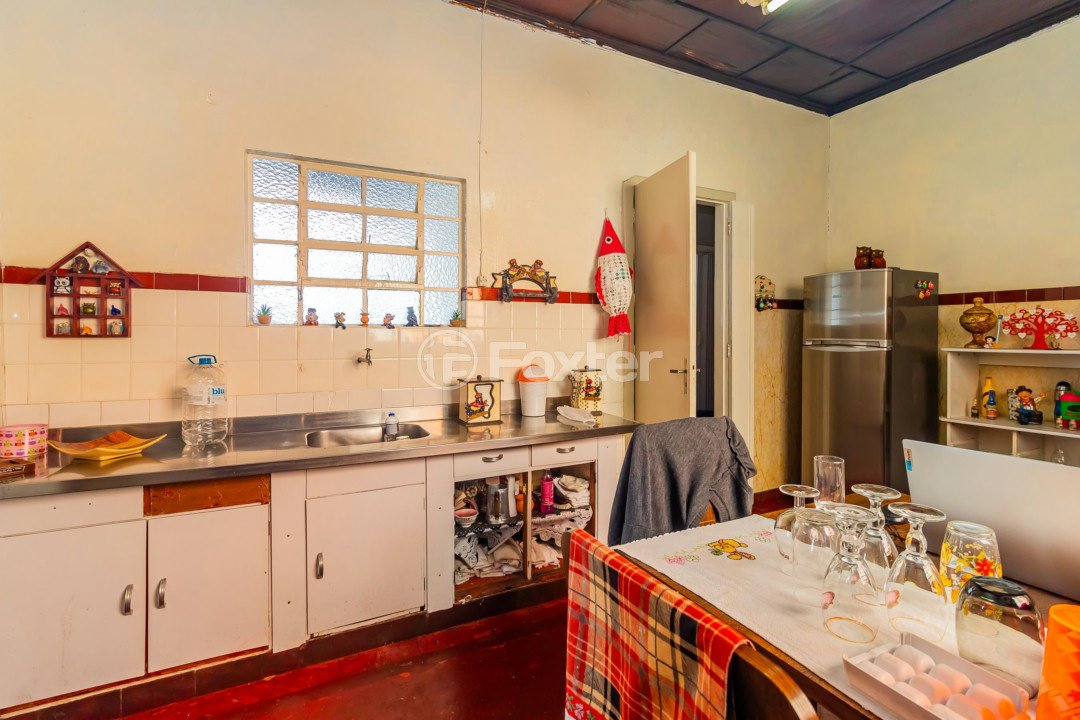 Casa à venda com 4 quartos, 149m² - Foto 27