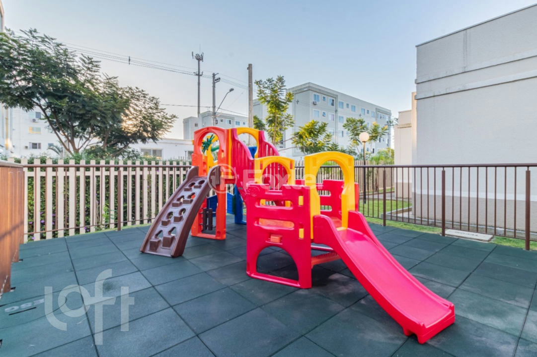 Apartamento à venda com 2 quartos, 40m² - Foto 12