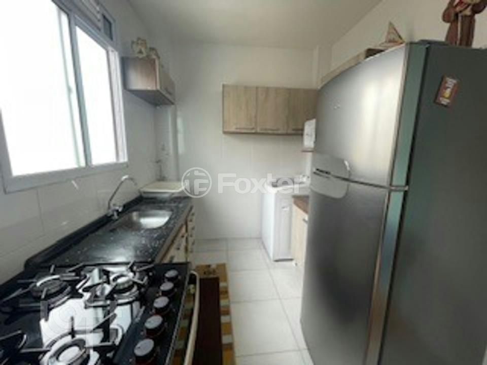 Apartamento à venda com 2 quartos, 40m² - Foto 6