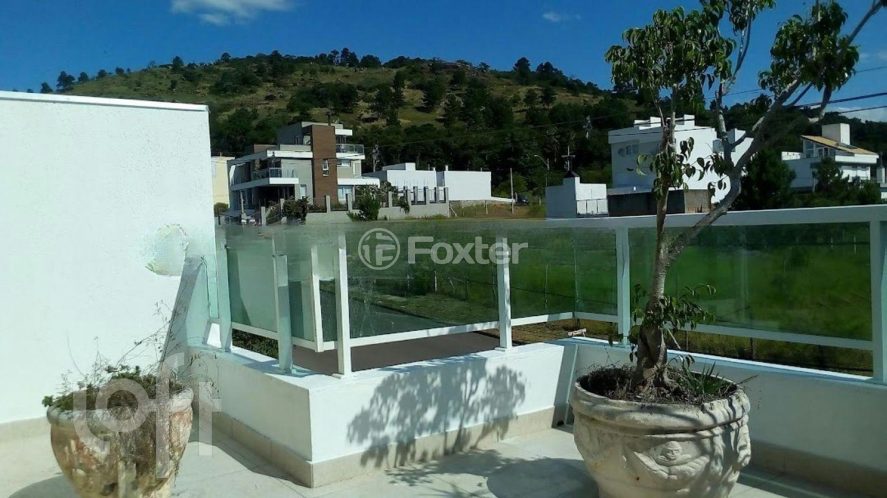 Casa à venda com 3 quartos, 158m² - Foto 7