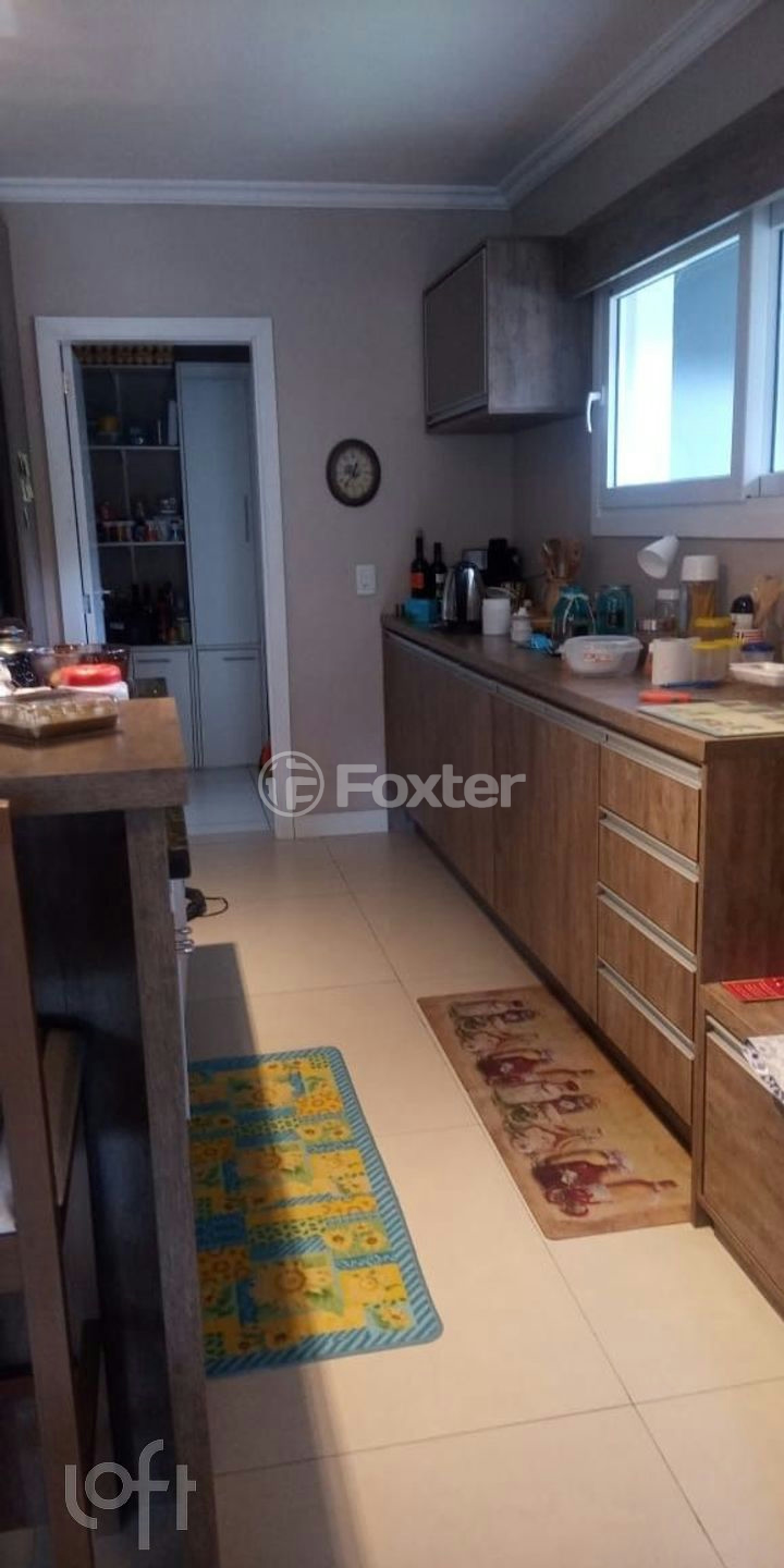 Casa à venda com 4 quartos, 250m² - Foto 5