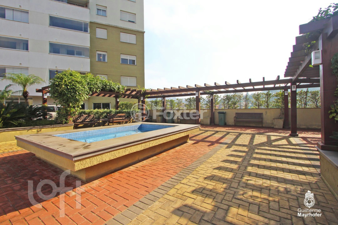 Apartamento à venda com 2 quartos, 67m² - Foto 41