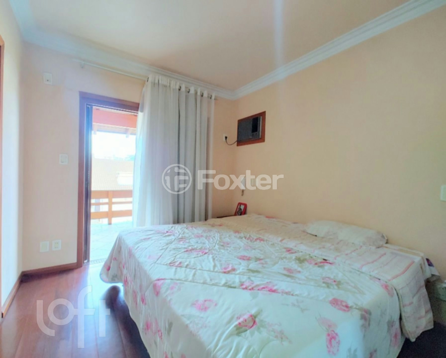 Casa à venda com 4 quartos, 334m² - Foto 11