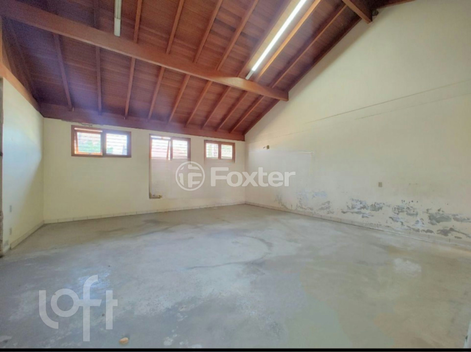 Casa à venda com 4 quartos, 334m² - Foto 16