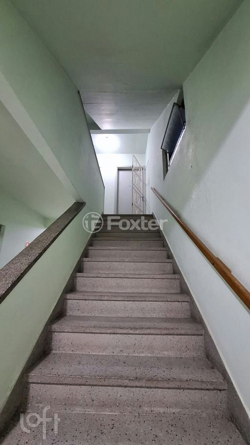 Apartamento à venda com 1 quarto, 33m² - Foto 11