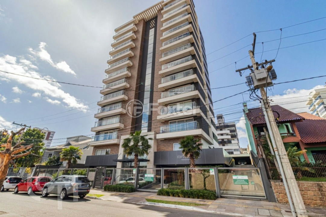 Apartamento à venda com 3 quartos, 123m² - Foto 1