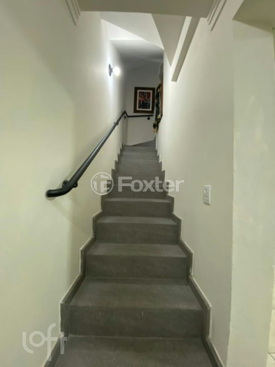 Casa à venda com 4 quartos, 151m² - Foto 11
