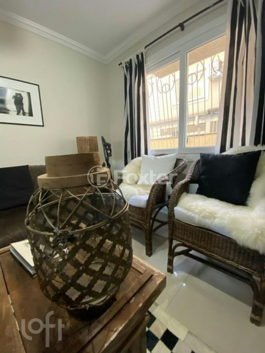 Casa à venda com 4 quartos, 151m² - Foto 4