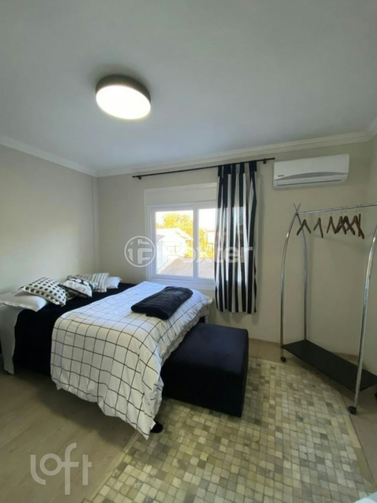 Casa à venda com 4 quartos, 151m² - Foto 17