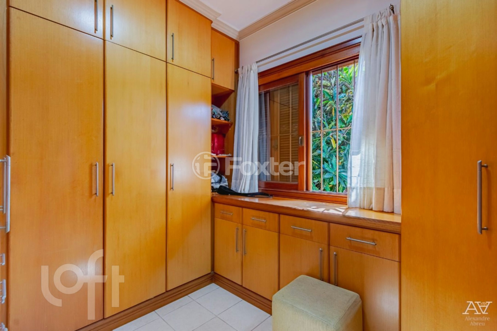 Casa à venda com 3 quartos, 274m² - Foto 27