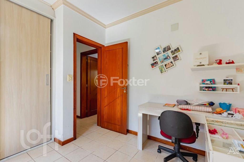 Casa à venda com 3 quartos, 274m² - Foto 29