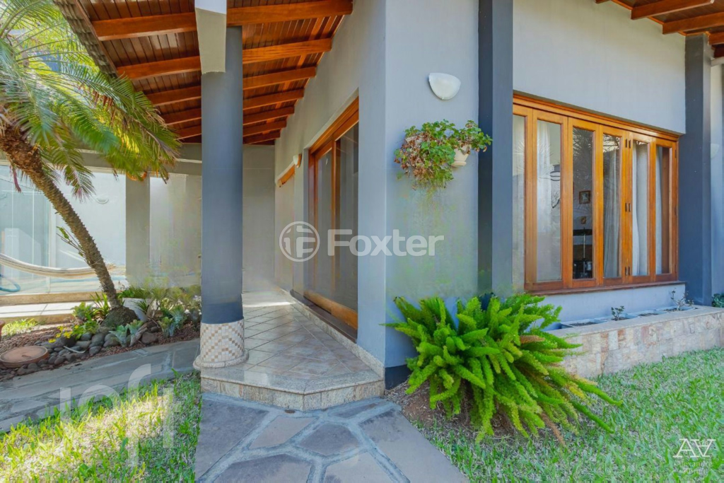 Casa à venda com 3 quartos, 274m² - Foto 10