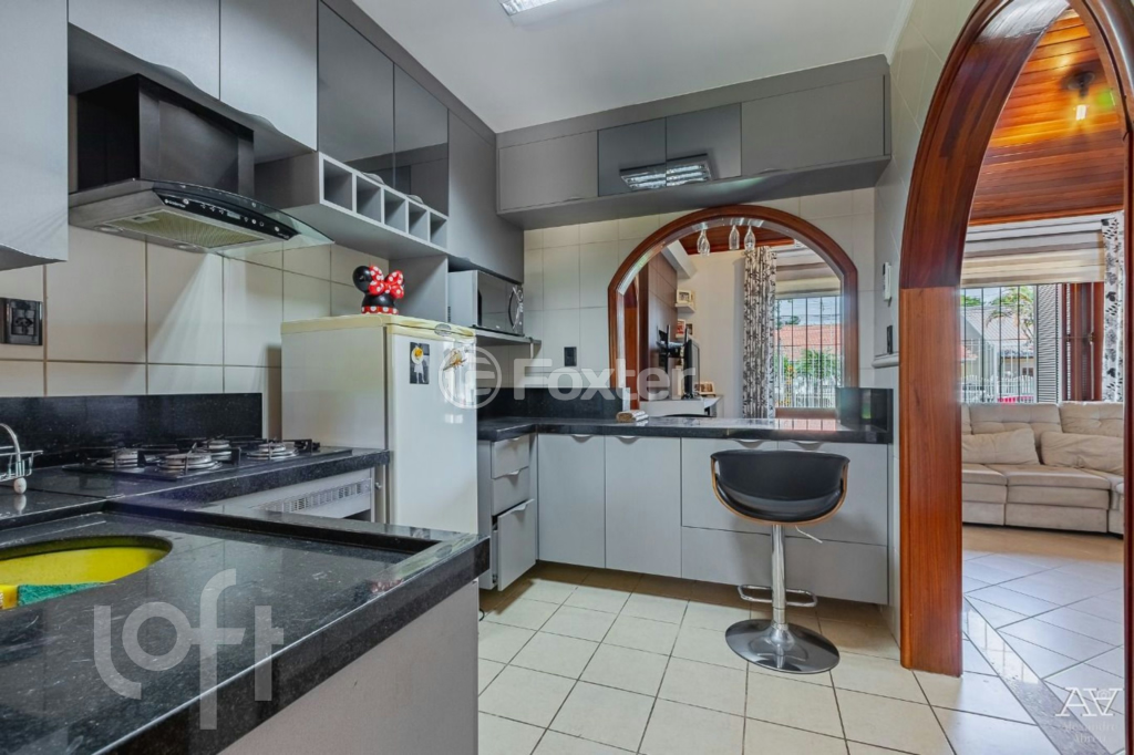 Casa à venda com 3 quartos, 274m² - Foto 18