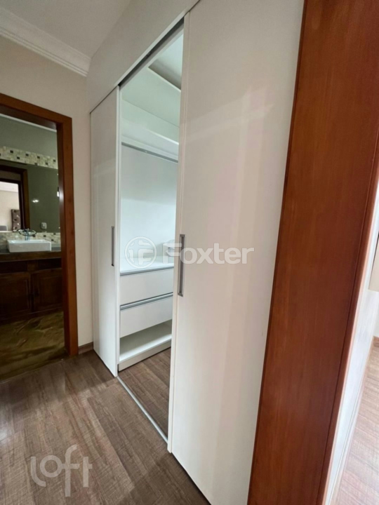 Casa à venda com 4 quartos, 180m² - Foto 7