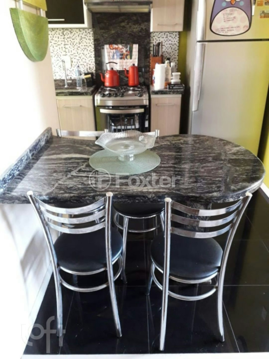 Apartamento à venda com 2 quartos, 42m² - Foto 22