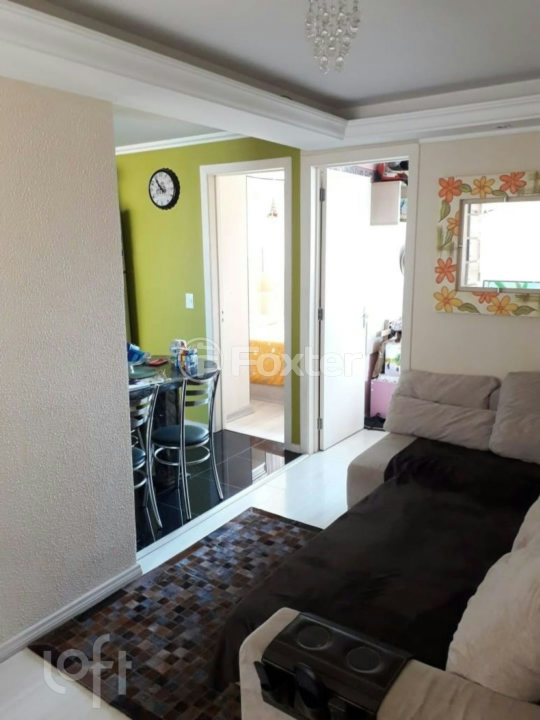 Apartamento à venda com 2 quartos, 42m² - Foto 2