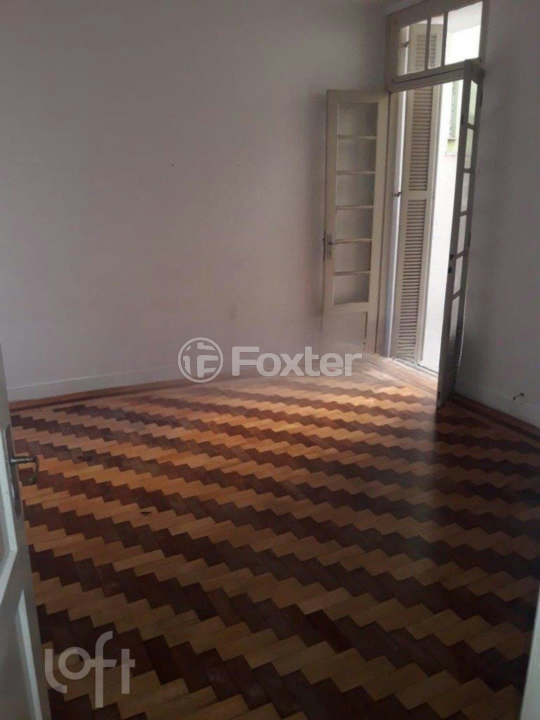 Apartamento à venda com 2 quartos, 96m² - Foto 2