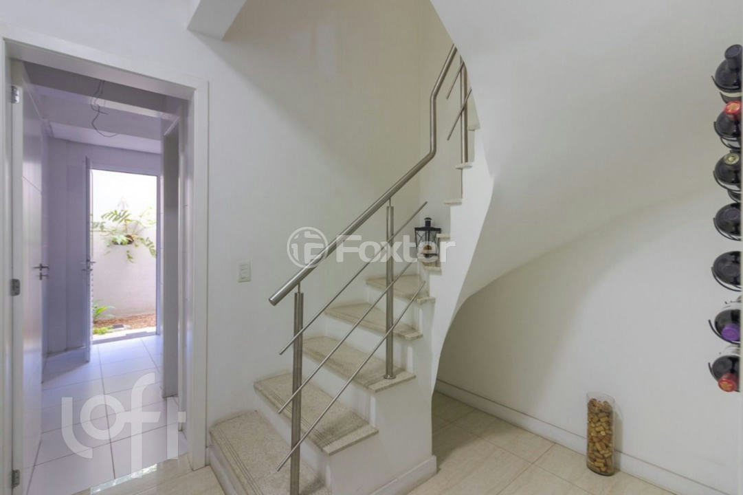 Casa de Condomínio à venda com 3 quartos, 250m² - Foto 35