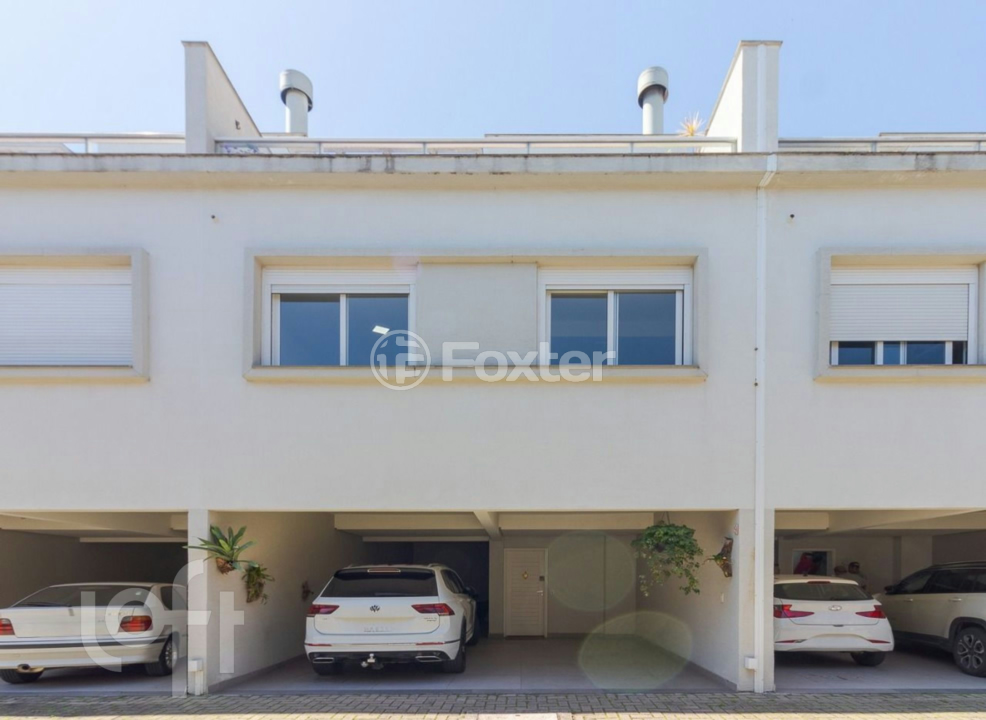 Casa de Condomínio à venda com 3 quartos, 250m² - Foto 45