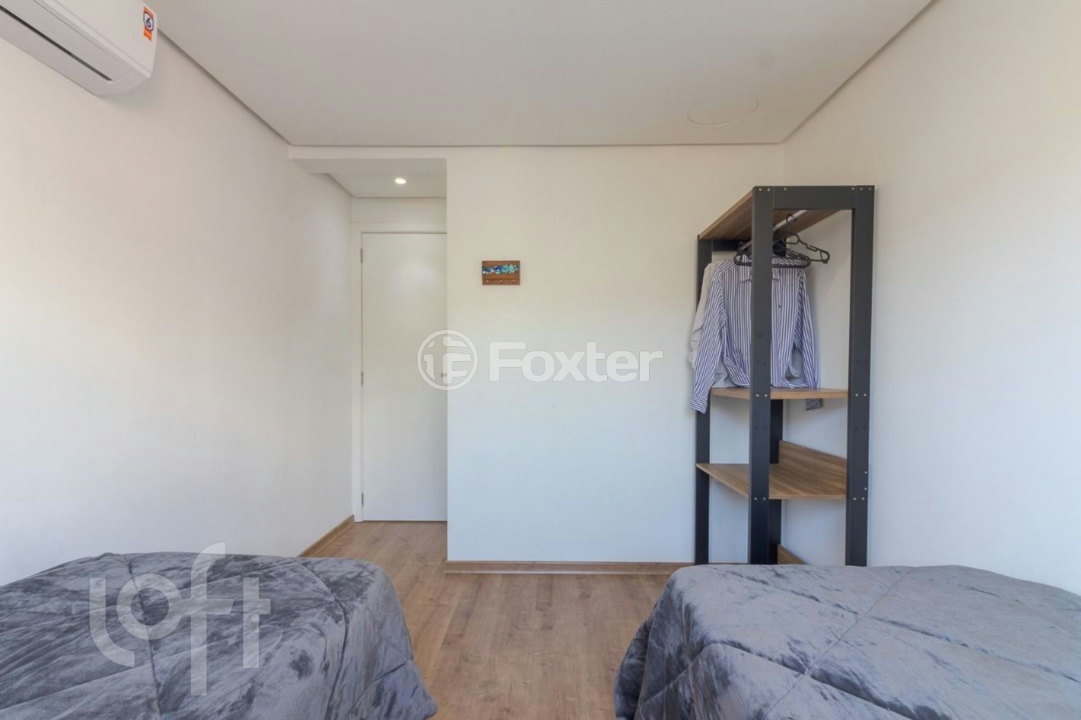 Casa de Condomínio à venda com 3 quartos, 250m² - Foto 29