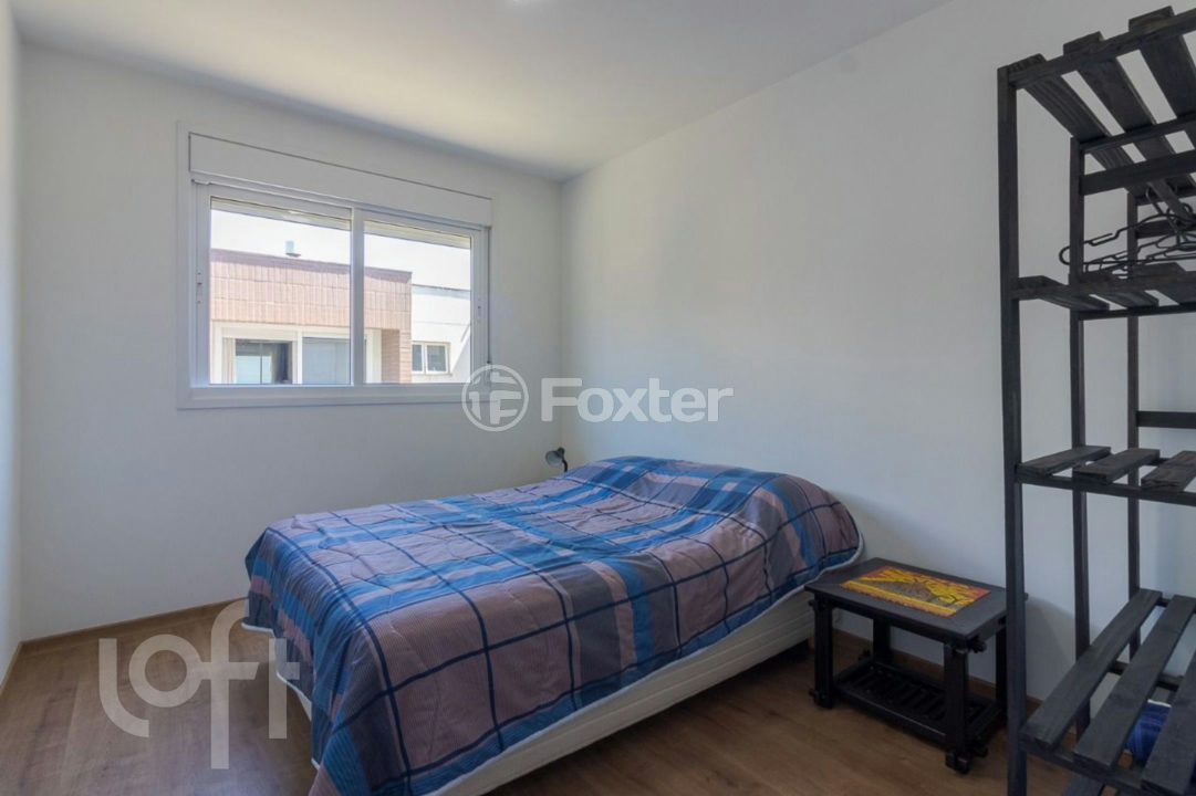 Casa de Condomínio à venda com 3 quartos, 250m² - Foto 32