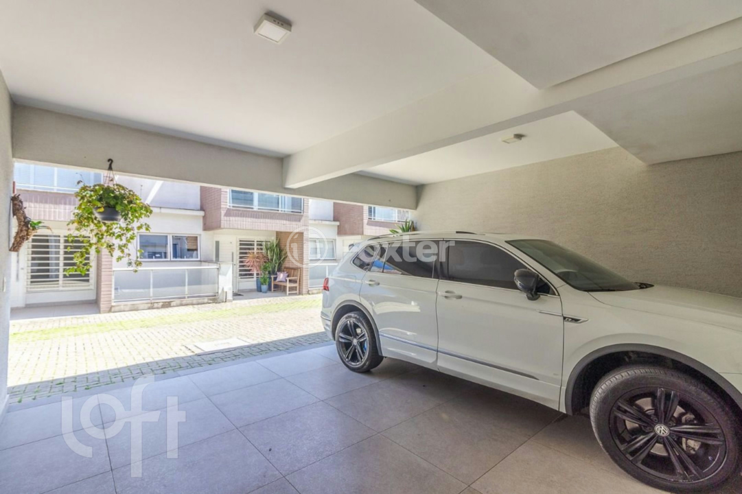 Casa de Condomínio à venda com 3 quartos, 250m² - Foto 43