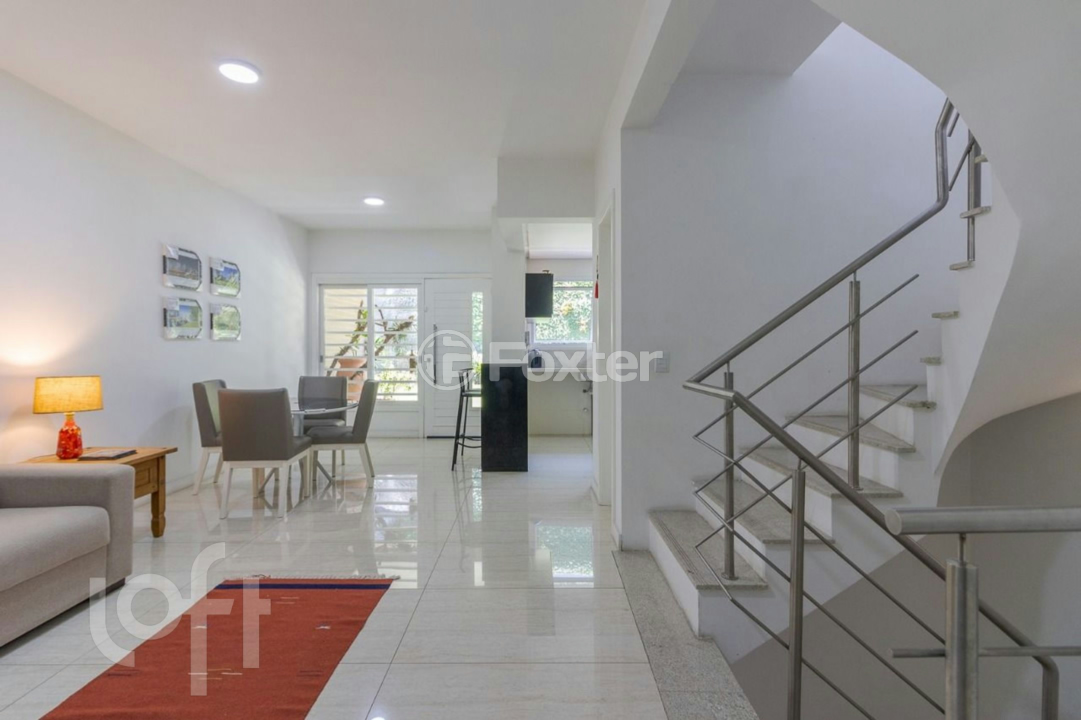 Casa de Condomínio à venda com 3 quartos, 250m² - Foto 17
