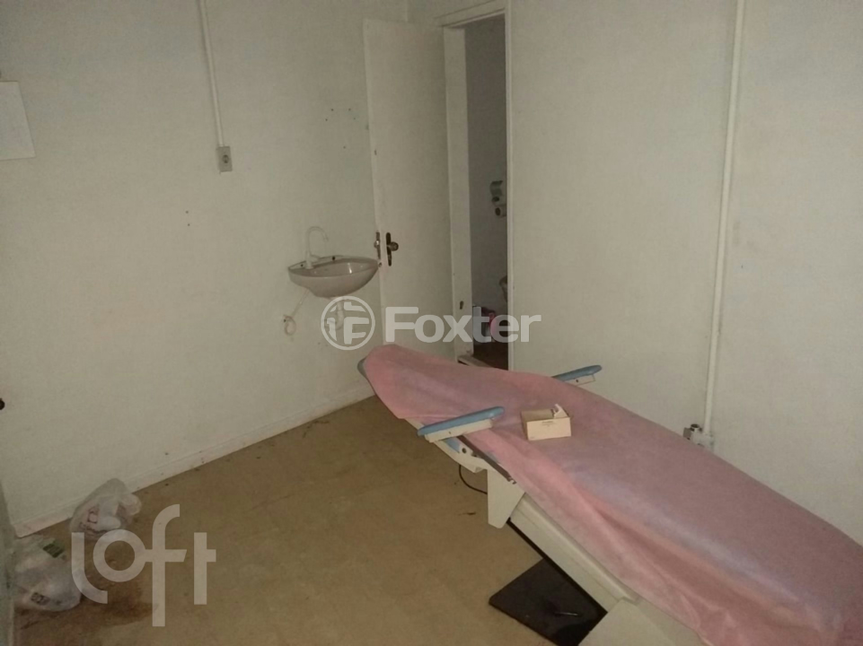 Casa à venda com 1 quarto, 120m² - Foto 10