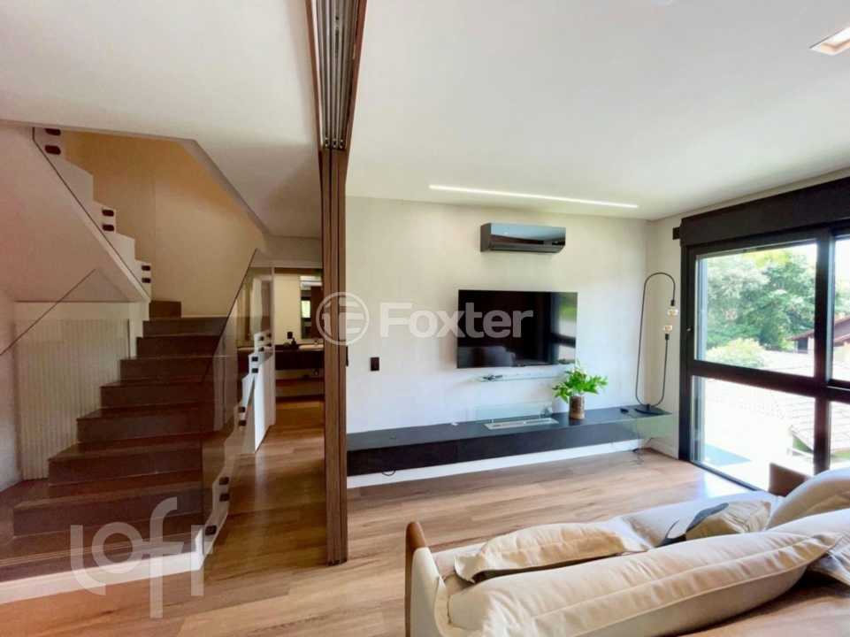 Apartamento à venda com 2 quartos, 99m² - Foto 1